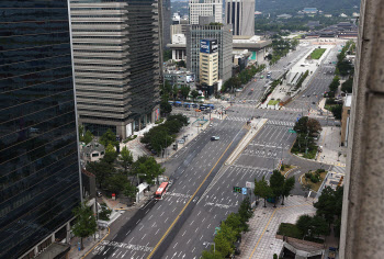 코로나 재확산에 KDI마저…"韓경제 '-1.1%' 역성장"