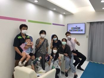 대만관광객 120명, 비행기타고 한국온다