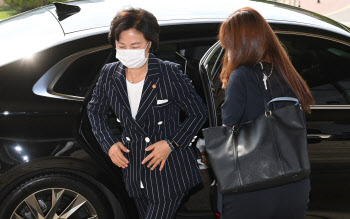 檢·警 수사권 조정안 입법예고 기간 만료…수정 없이 시행 눈앞