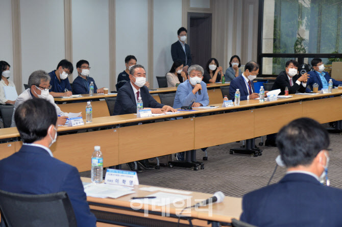 [포토] 중소기업 상생  등을 위한 국회의원 간담회