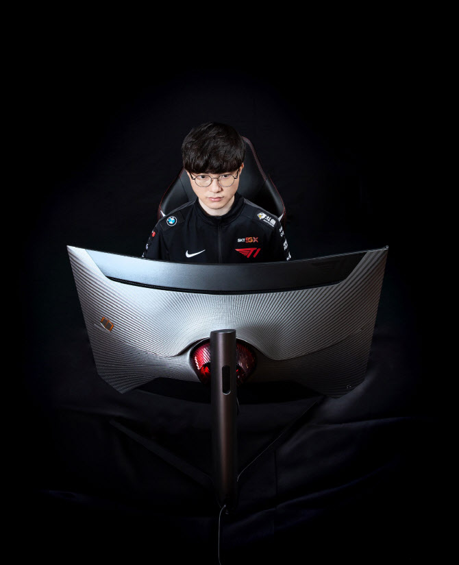삼성, 게이밍 모니터 '오디세이 G7 T1 페이커 에디션' 출시