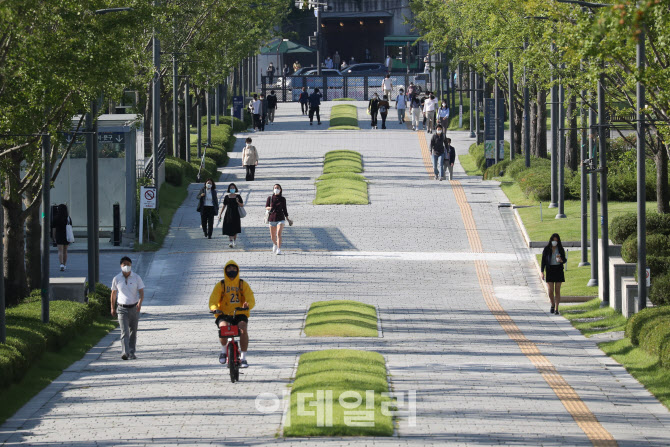 [포토]'축제의 계절' 가을이 왔지만 한산한 대학가