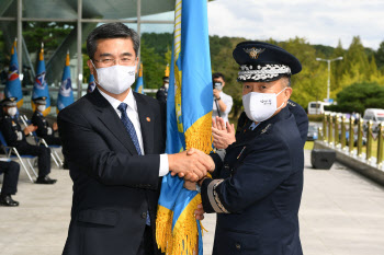 이성용 신임 공군총장 "믿음직한 공군상 구현할 것"