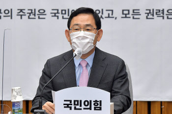 주호영 "문 정부, 대북정책 폐기해야…경제제재 강화하자"