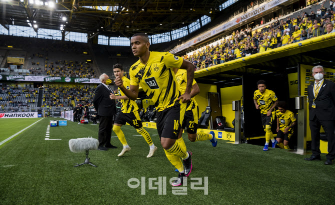 한국타이어, 獨 프로축구 ‘보루시아 도르트문트’ 공식 후원 연장