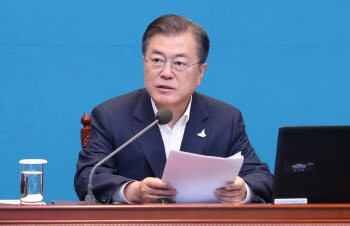 하태경 "文 대통령, 유가족 위로보다 김정은 칭찬…참 잔인해"