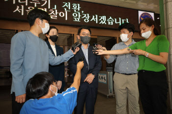 서울시 전 비서실장측 “인권위 조사 편파적…조사 불응할 것”