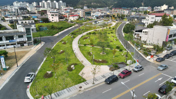'옛 경춘선 부지가 휴식공간으로'…가평군, 폐선로에 공원조성