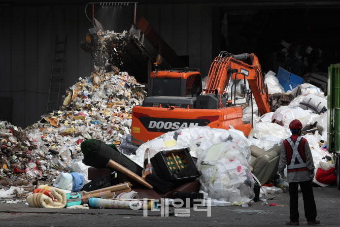 [포토]언택트 시대 늘어나는 쓰레기