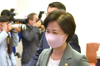"대통령님 자녀라도"…北피격 공무원 아들 `눈물의 편지`