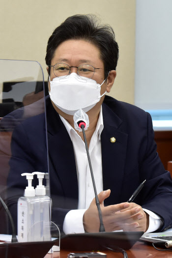 황희 "국민의힘, 디테일한 정쟁 몰두하다 전체 그림 엉망돼"