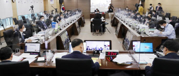 재탕·삼탕 국정감사… 올해도 이러십니까