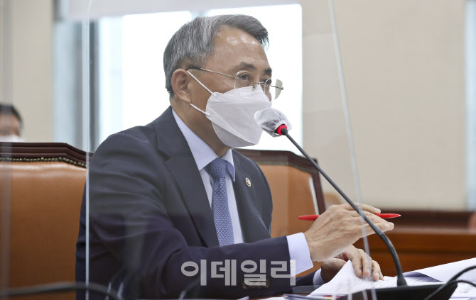 [포토]모종화 병무청장, '추미애 아들 현역 판정에 문제 없었다'