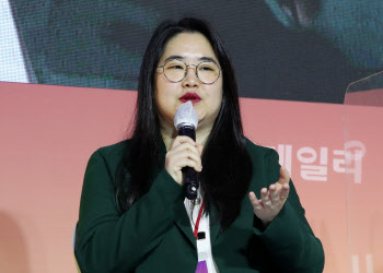 [9th W페스타]김지양 대표 “맞는 옷보다 원하는 옷 입어야”