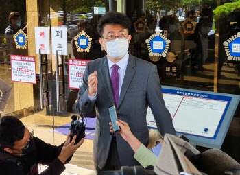 제주 영리병원 패소…시민단체 "원희룡, 공공의료 소중함 깨달아야"