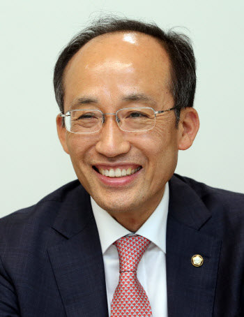 추경호, '대주주 기준 10억 유지' 소득세법 개정안 발의