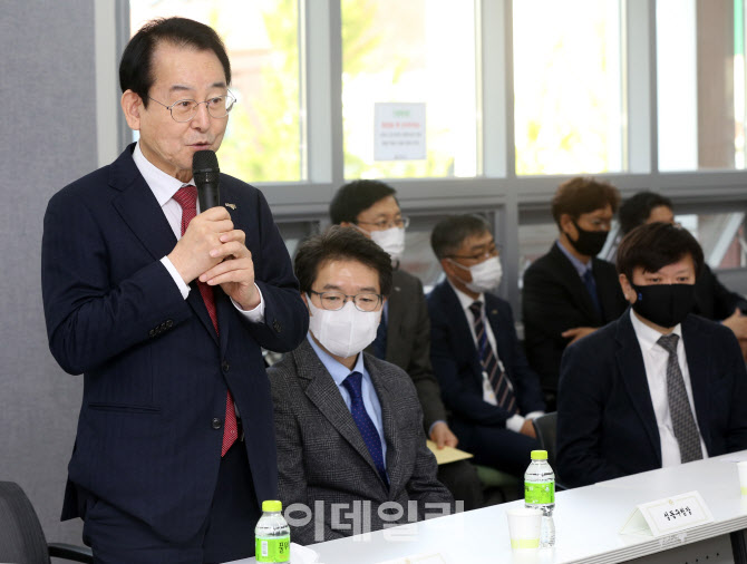 [포토] '대한민국 도시대상' 수상한 김종식 목포시장