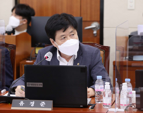유경준, 文정부 일자리 정책에 일침…"통계 왜곡, 국민에 좌절감 줘"