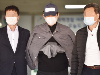 "'檢 비리 의혹' 전국민에 설명하겠다"…김봉현, 국회 청문회 요구