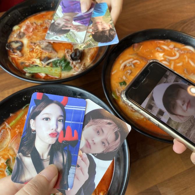 1020세대가 '#백현이를_위한_맛집'을 검색하는 이유