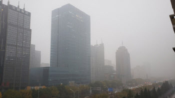 코로나 진정되니 돌아온 중국 스모그…"한국도 영향권"