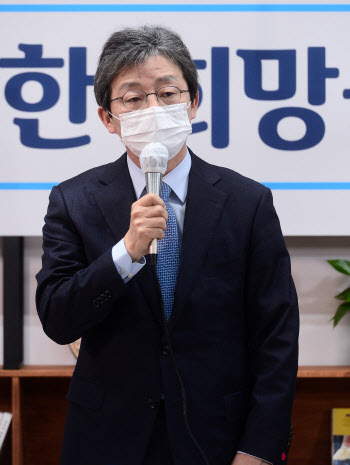 유승민, 김현미 '아파트 빵' 발언에 "빵뚜아네트 같은 소리"