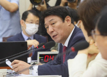 강대식 "文정부 '태릉골프장 개발 계획' 사실상 무산"
