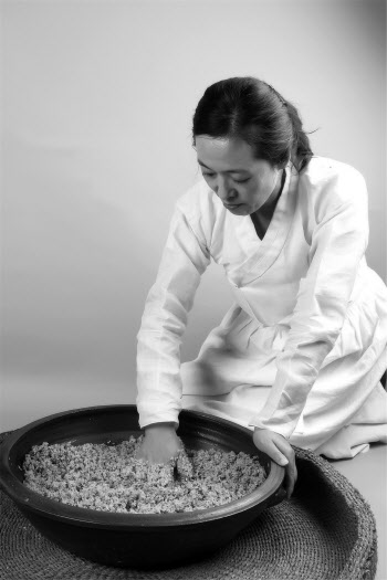 떡갈비·청주·안동소주 전문가들, 한국 ‘식품명인’ 지정