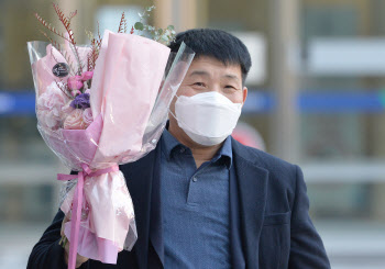  17억으로도 못갚을 ‘무고한 이’의 고통