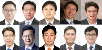 文대통령, 차관급 10인 인사…교육 정종철 외교 최종문(상보)