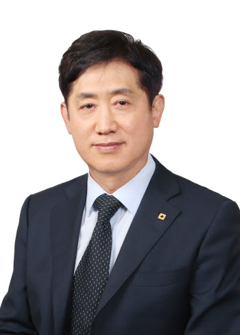 김주현 여신급융협회장 "對빅테크 경쟁력 보여주자"