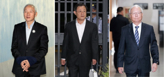 法, ‘국정원 특활비 상납’ 전직 국정원장들에 징역 1년6월~3년6월