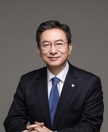 정성호 “9억 넘는 고가주택 역모기지 허용해야”