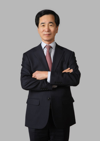 법무법인 화우, 박세춘 前금감원 부원장 영입…금융그룹 강화