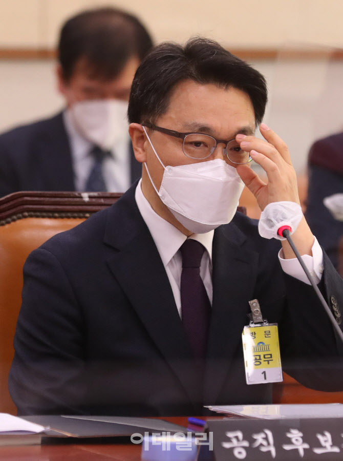 [포토]김진욱, '표적, 먼지떨이 수사로 검찰 불신...관행 탈피할 것'