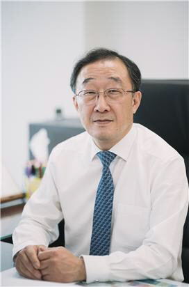 장완익 사참위원장 사퇴…새 위원장에 문호승 상임위원