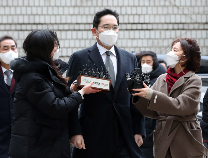 준법위, 21일 이재용 구속 후 첫 회의…리스크유형화·사업지원TF 감시 논의