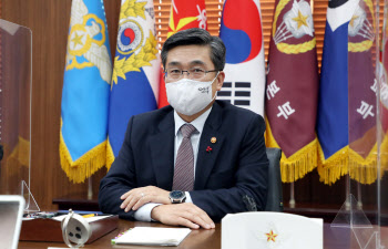 서욱 국방장관 "한미연합훈련, 北과 협의할 수 있다"