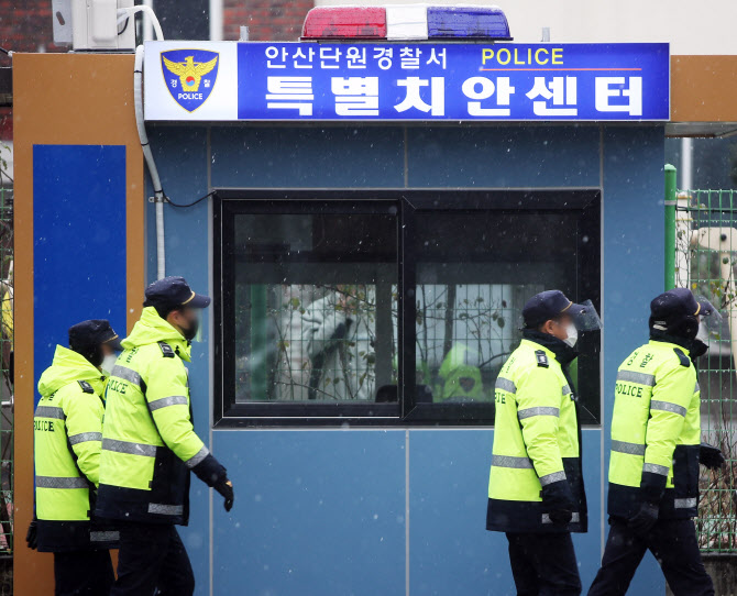 조두순 복지급여 수급으로 '시끌'…전문가 "재범막기 위한 최소한 안전비용"