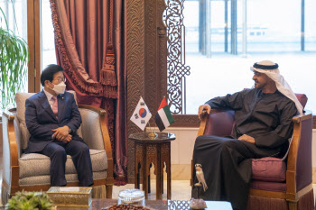 박병석 의장, UAE 왕세제와 회담…中東 순방 공식일정 돌입