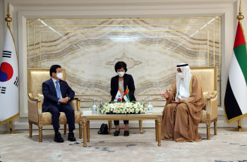 박병석 의장 "어려울 때 친구가 좋은 친구"…UAE 국회의장 "양국 돈독한 관계"