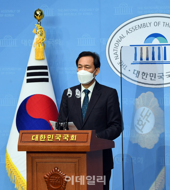 [포토]우상호, "박영선 정책 검증하겠다"