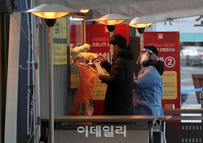 방역당국 "클럽·감성주점 5751개 심야특별점검, 모두 미영업"