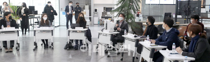 [포토]양재 AI허브 방문한 안철수 국민의당 대표