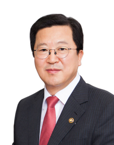 공공기관 경영평가단장에 박춘섭 전 조달청장·최현선 명지대 교수