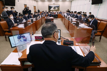 농해수위, 농협중앙회장 직선제법 등 14건 의결