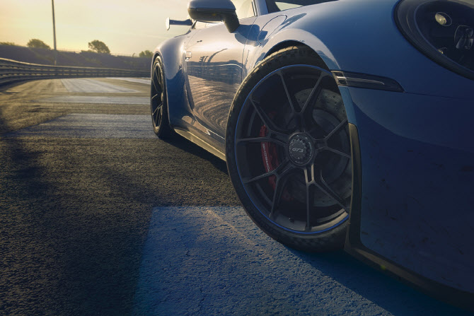 미쉐린, `신형 포르쉐 911 GT3`에 신차용 타이어 공급
