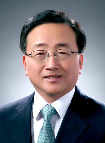 경총, 차기 부회장으로 이동근 현대연구원장 선임