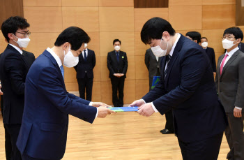 ″선배의 경험, 후배에겐 힘″…의정부시, 신규공무원 대상 멘토링 실시