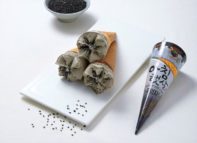 웅진식품, ‘아침햇살 흑임자콘’ 출시